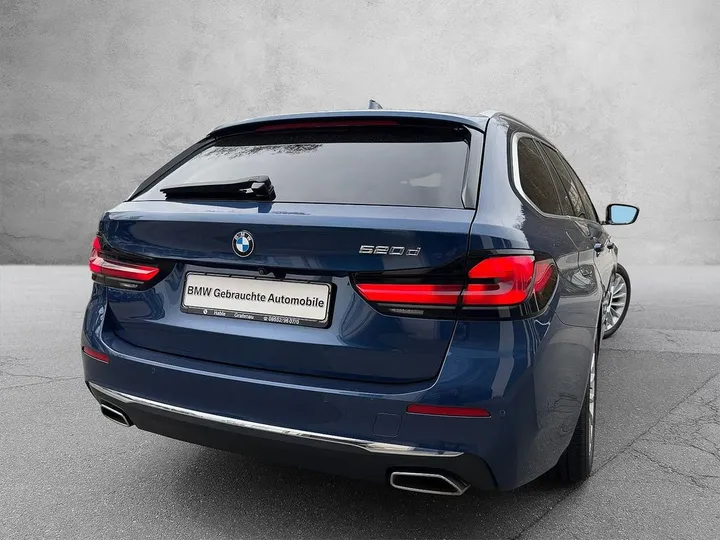 BMW 520