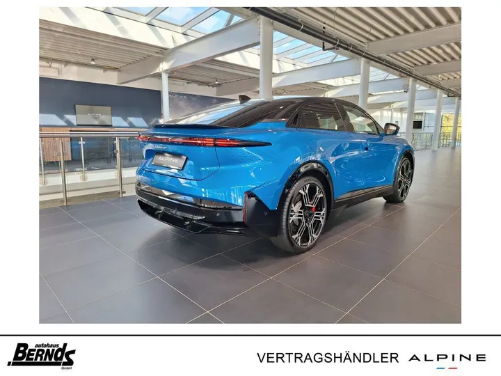 Alpine A390