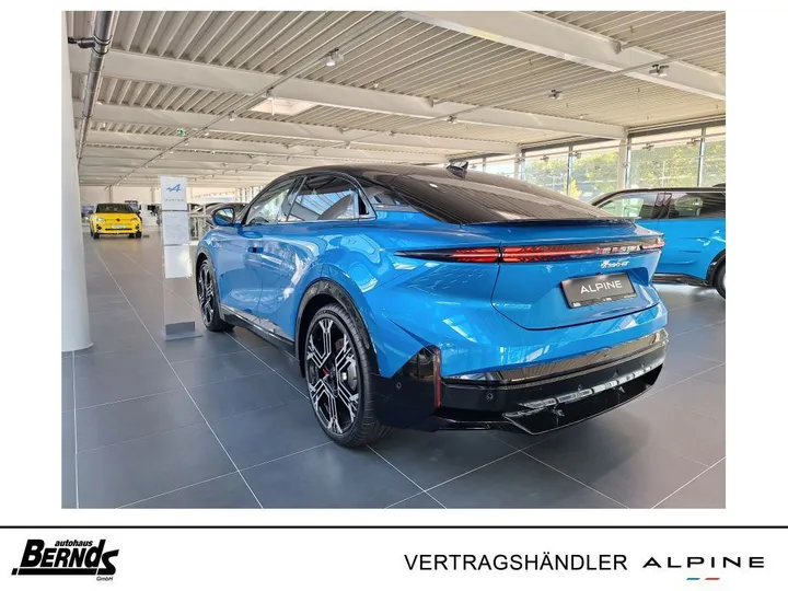 Alpine A390