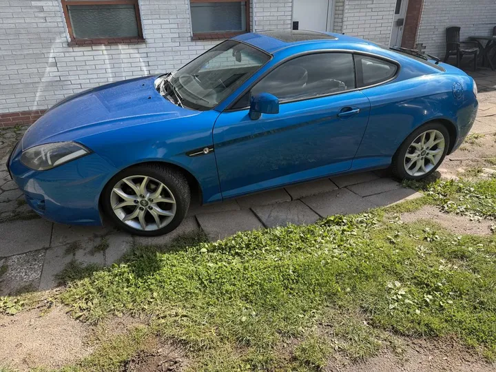 Hyundai Coupe