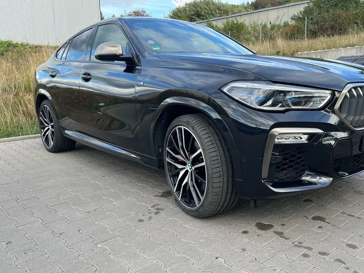 BMW X6 M50