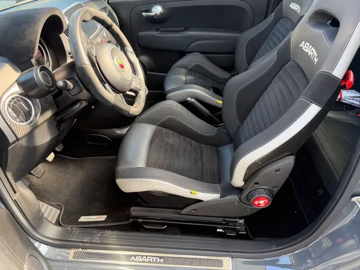 Abarth 695