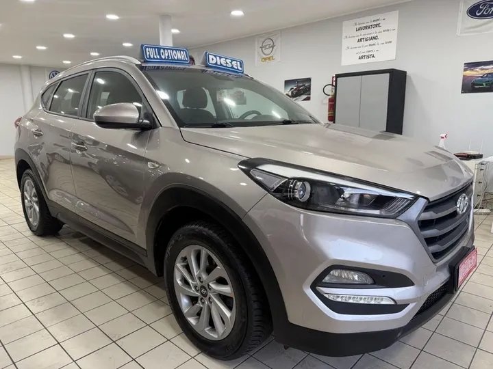 Hyundai TUCSON