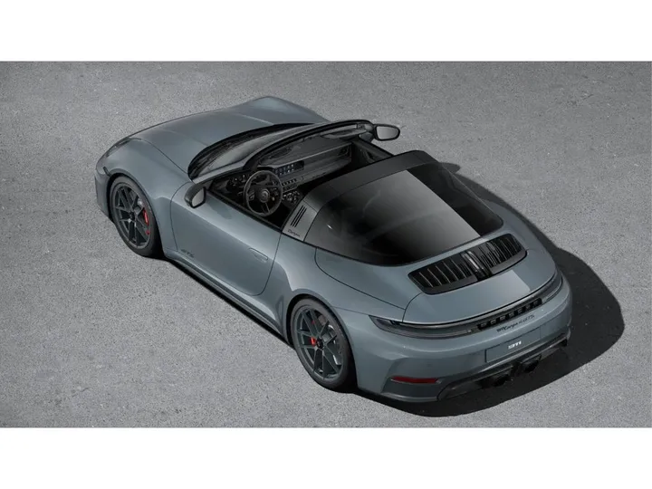 Porsche 992