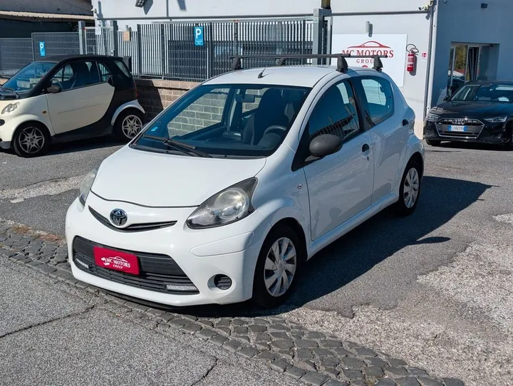 Toyota Aygo (X)