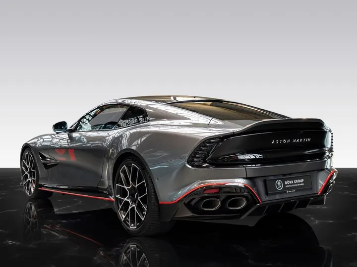 Aston Martin Vanquish