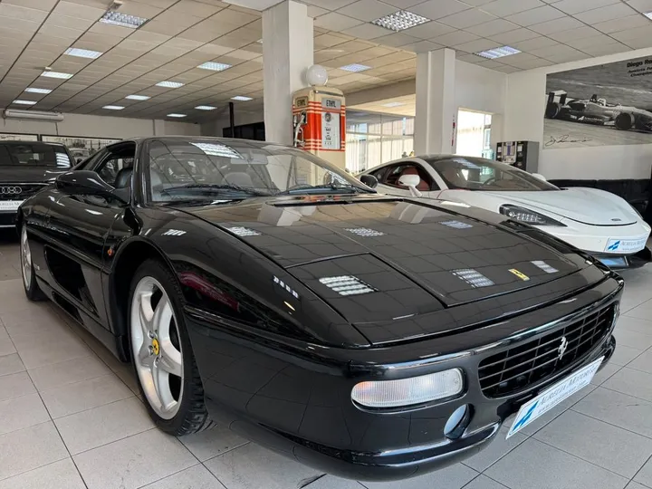Ferrari F355