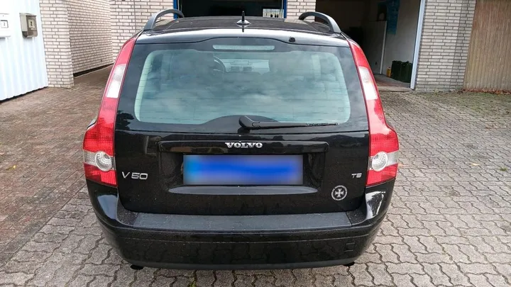 Volvo V50