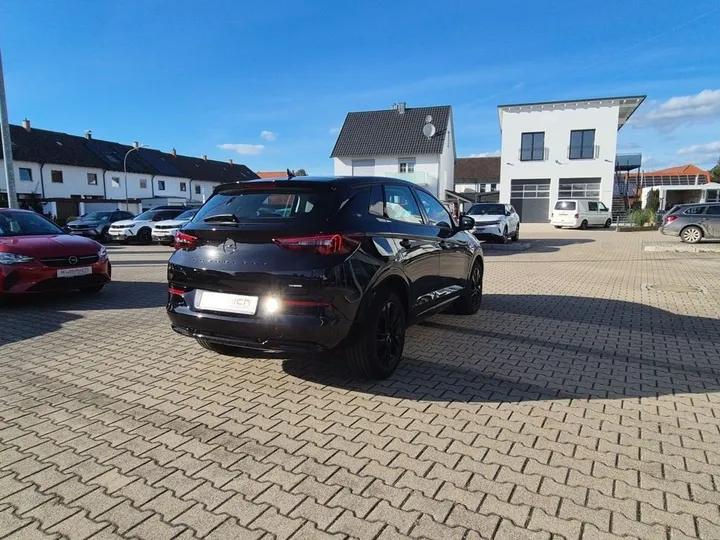 Opel Grandland (X)