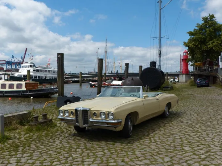 Pontiac Bonneville