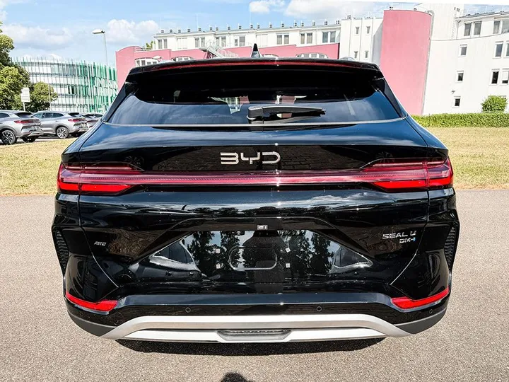 BYD SEAL U
