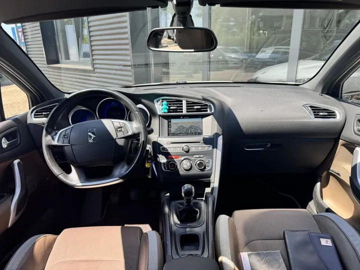 DS Automobiles DS4