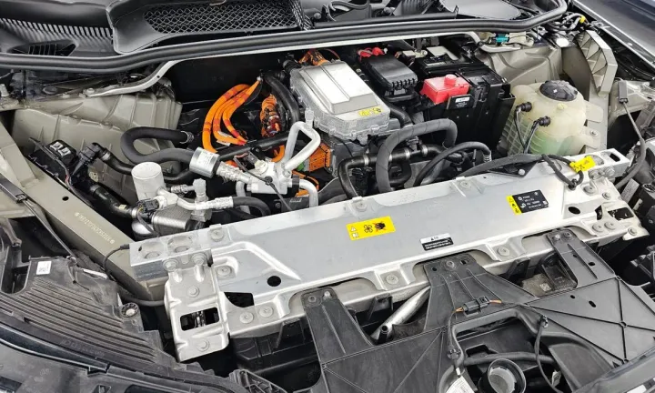 BMW iX