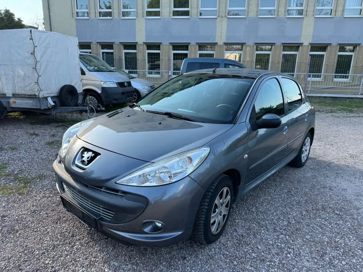 Peugeot 206