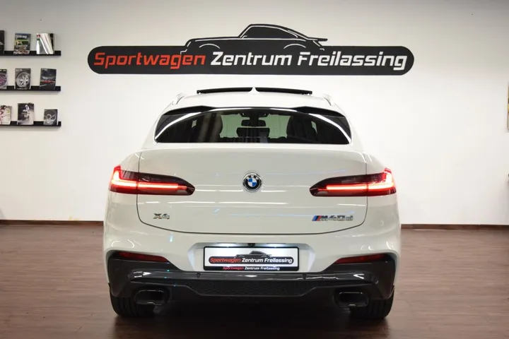 BMW X4 M40