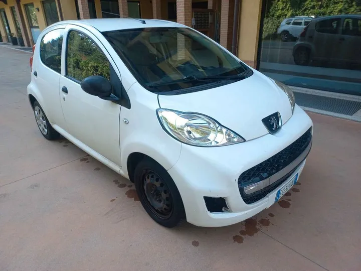 Peugeot 107