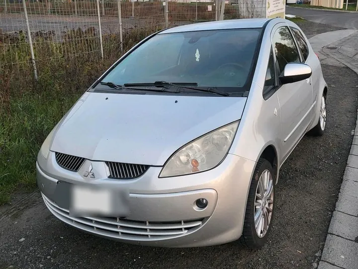 Mitsubishi Colt