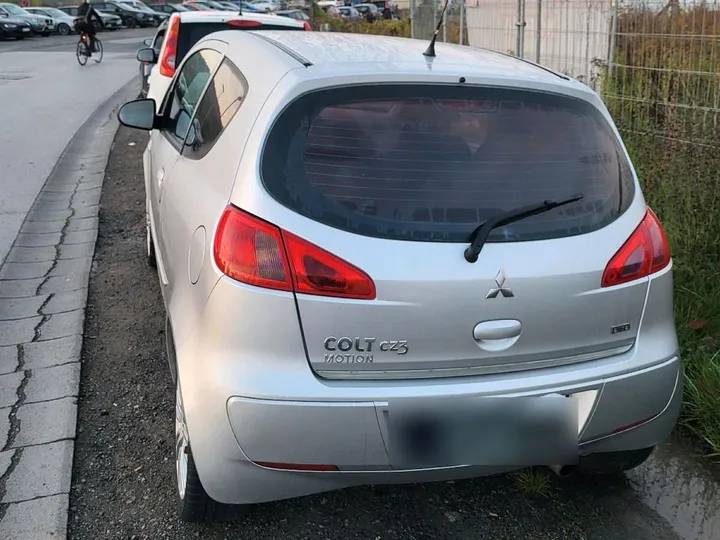 Mitsubishi Colt