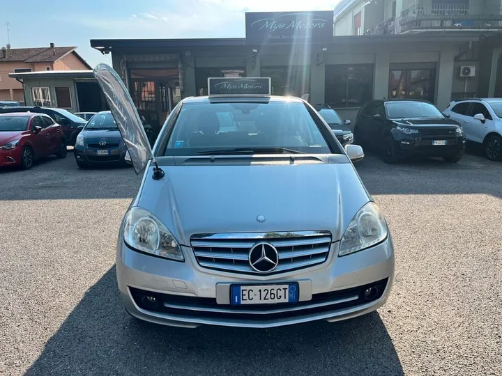 Mercedes-Benz A 160