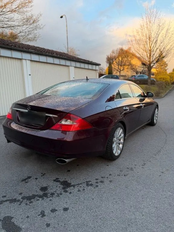 Mercedes-Benz CLS 320