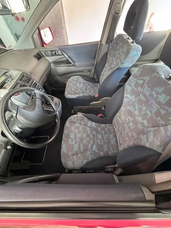 Mitsubishi Plug-in Hybrid Outlander