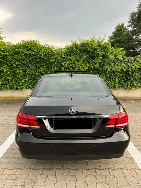 Mercedes-Benz E 400