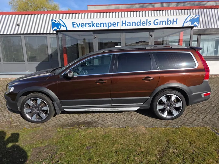 Volvo XC70