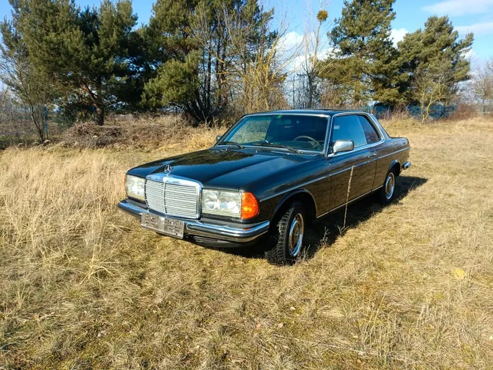 Mercedes-Benz 280