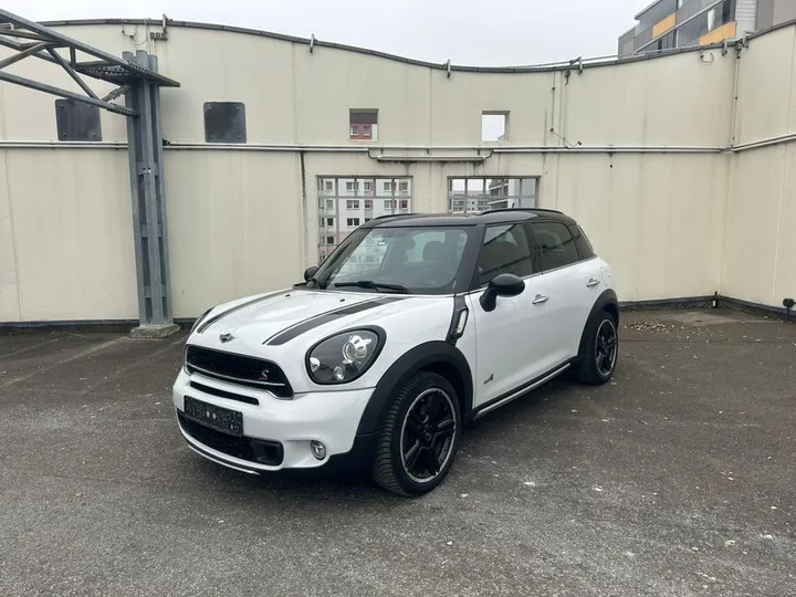 MINI Countryman S (Cooper)
