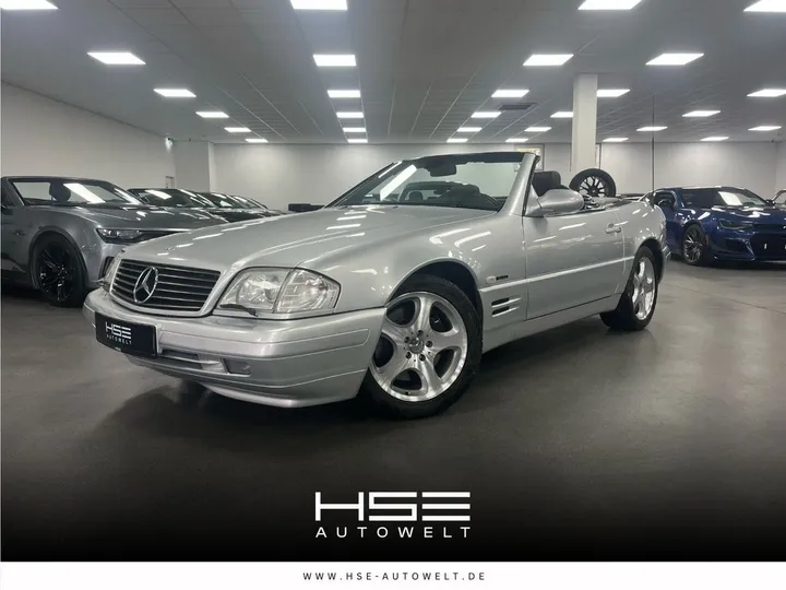 Mercedes-Benz SL 320