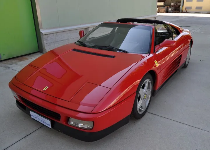 Ferrari 348
