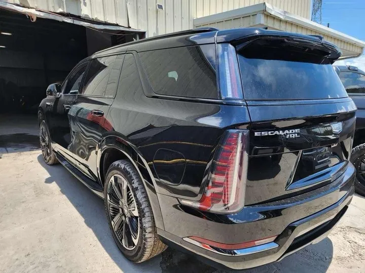 Cadillac Escalade