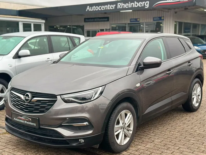 Opel Crossland (X)