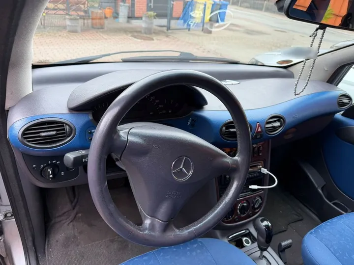 Mercedes-Benz A 160