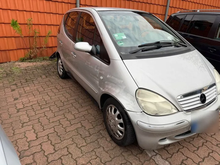 Mercedes-Benz A 160