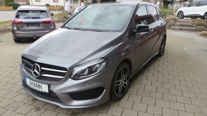 Mercedes-Benz B 200