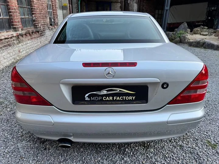 Mercedes-Benz SLK 200