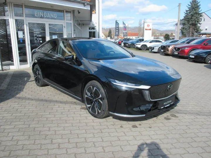 Mazda 6e