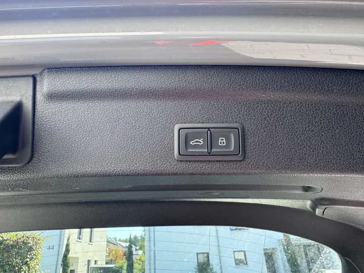 Audi RSQ3