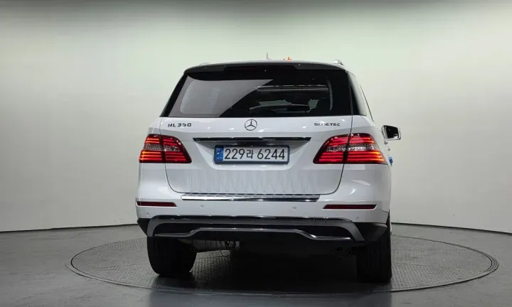 Mercedes-Benz M-class