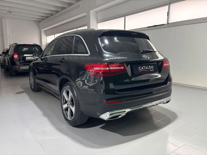 Mercedes-Benz GLC 220