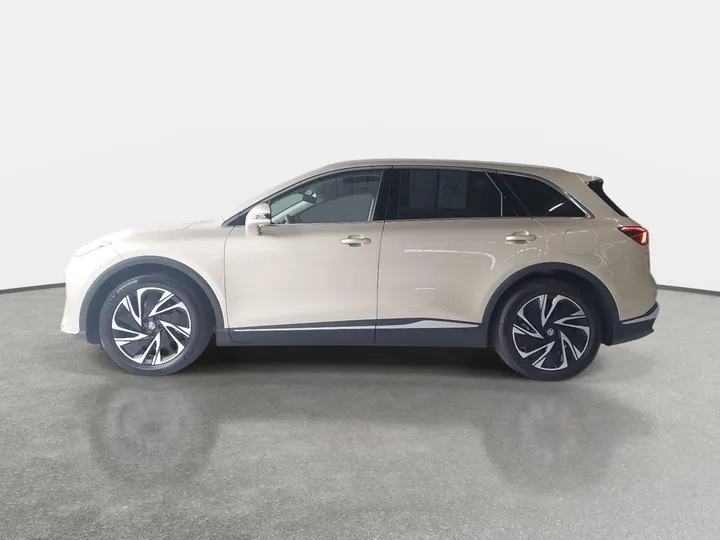 MG S6 EV
