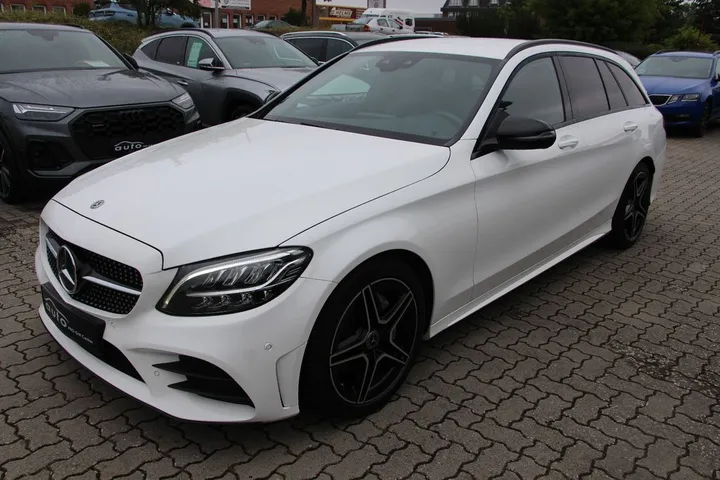 Mercedes-Benz C 220