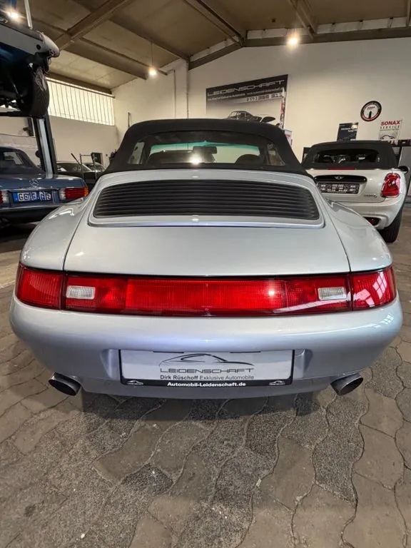 Porsche 993