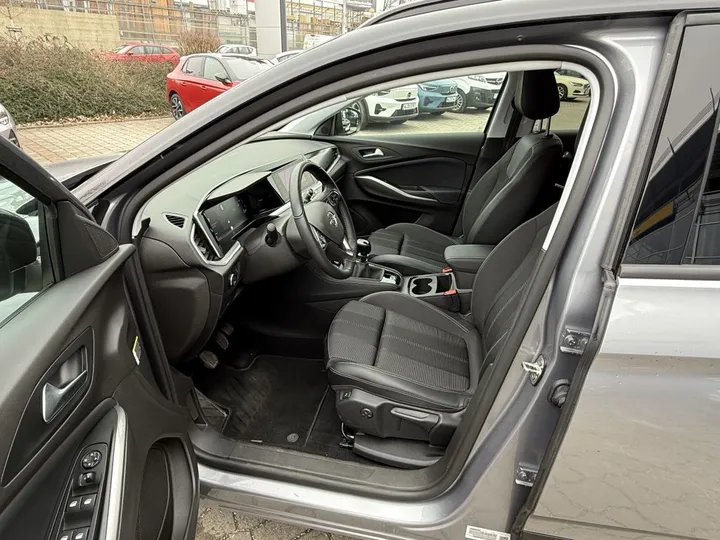 Opel Grandland (X)