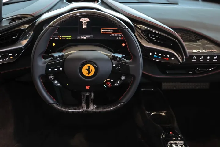 Ferrari SF90