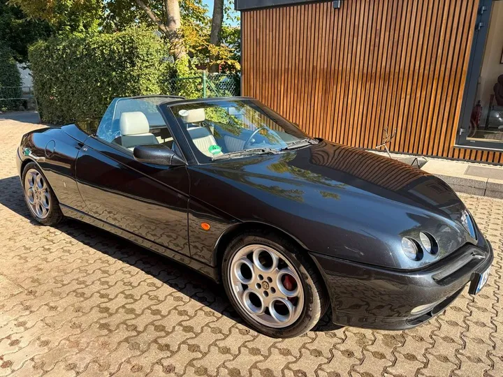 Alfa Romeo Spider