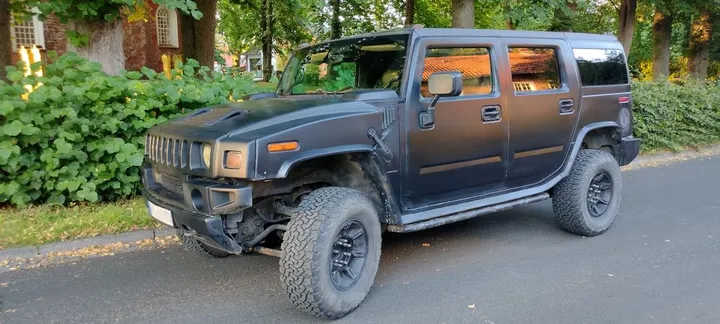 Hummer H2