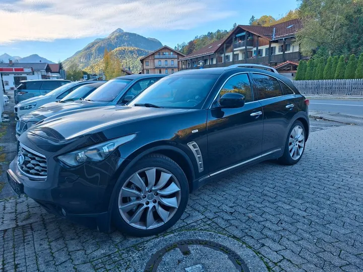 Infiniti FX