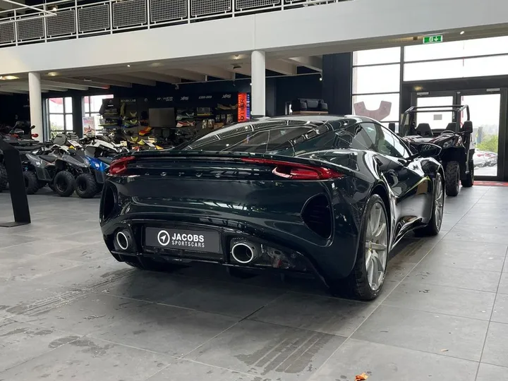 Lotus Emira